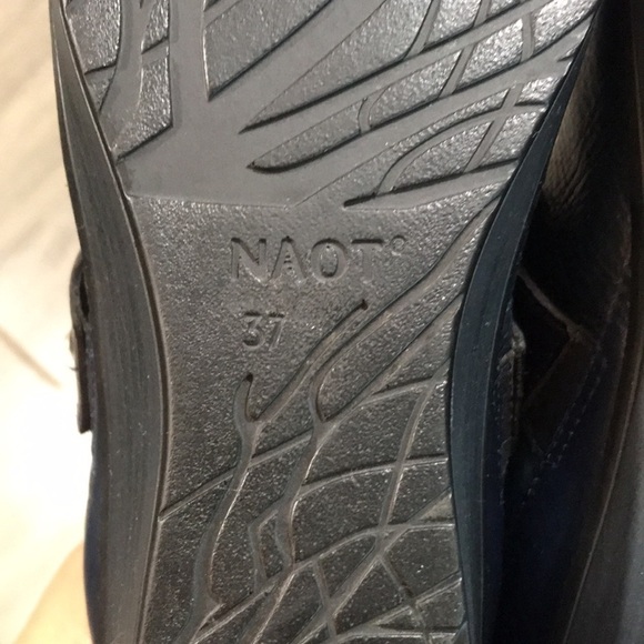 Naot Honesty Ink Navy Blue Leather Mary Jane Loafers size 37 USA 6-6.5 - Picture 7 of 11